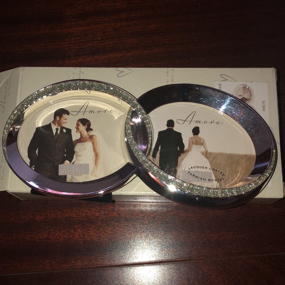 Amor silver plated frame with crystal double rings 3” x 2”